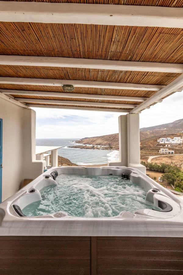 הוילה Merchia Beach Wild View Mykonos מראה חיצוני תמונה